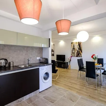 Apartment Centrally Located Cozy *